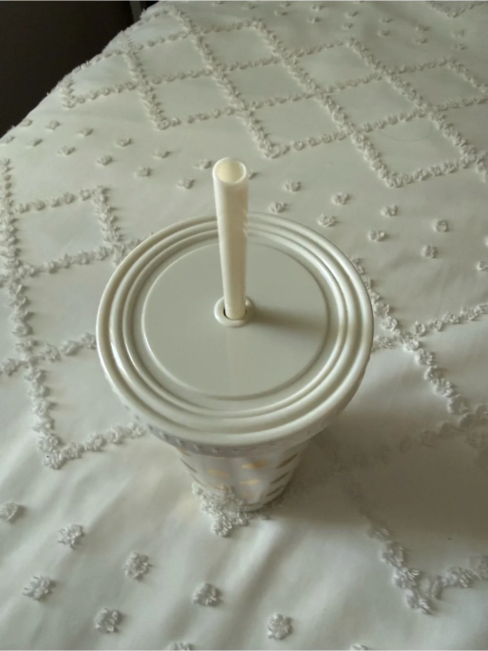 kate spade White and Gold Polka Dot Tumbler with Straw